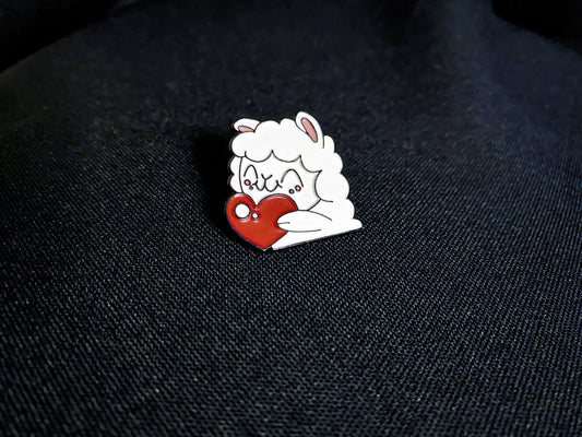 "Llama Lover" Pin